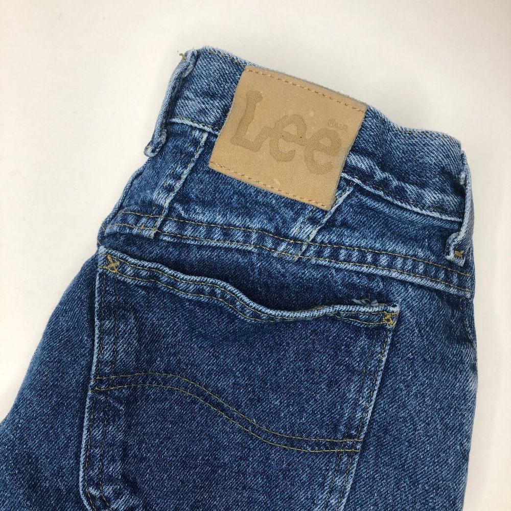 Vintage Lee High Waisted Mom Jeans - Picture 2 of 7